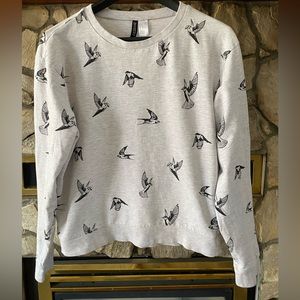 H&M printed sweatshirt.